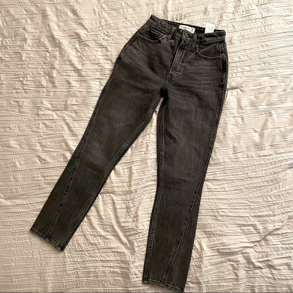 A&F Curve Love High Rise Skinny Jeans
